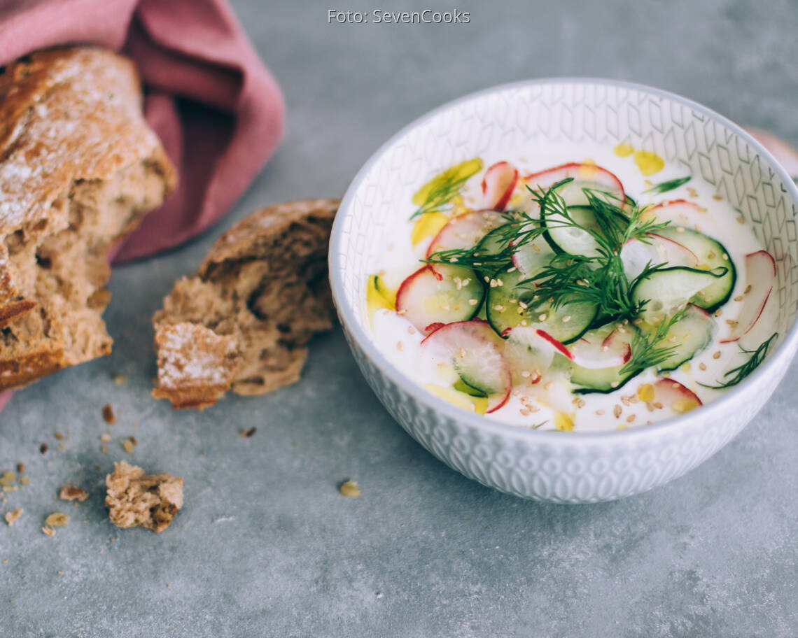 Vegetarisches Rezept: Herzhafter Joghurt griechischer Art