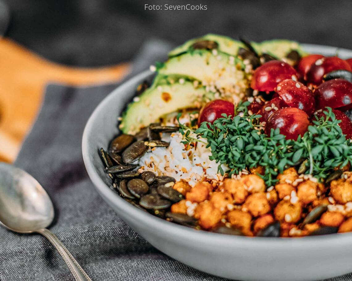 Vegetarisches_Rezept:_High_Protein_Frühstücksbowl_neu 3