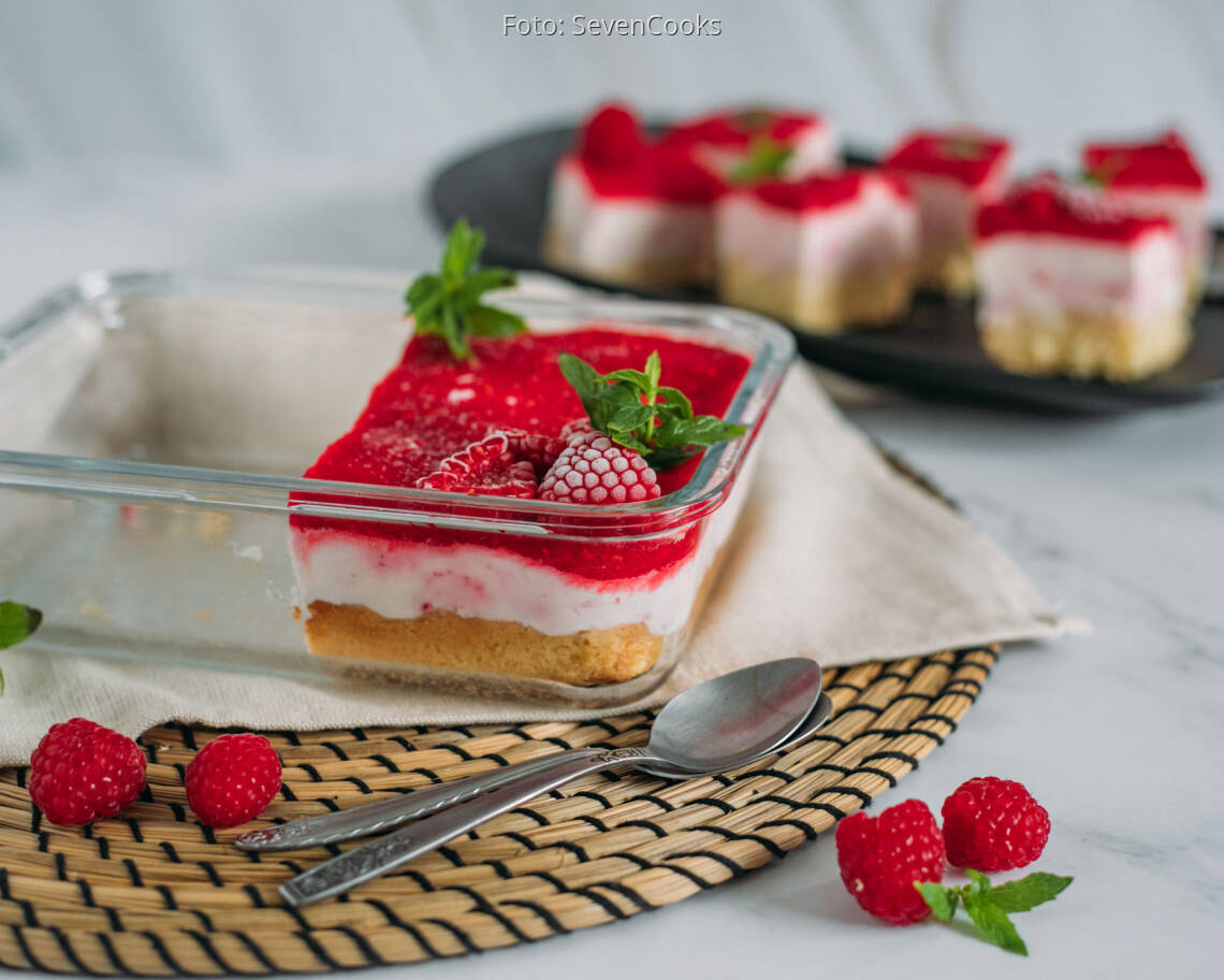 vegetarisches Rezept: Himbeer-Eiskuchen