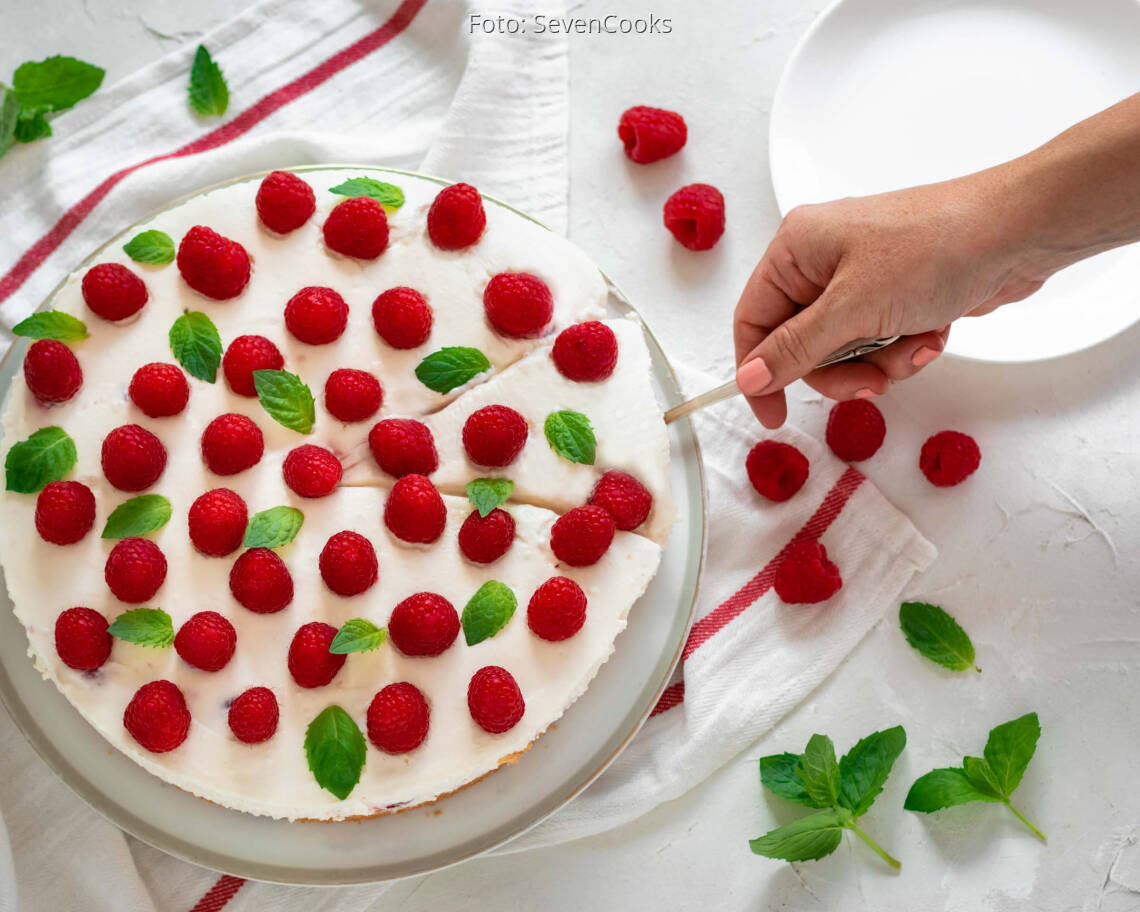 Vegetarisches Rezept: Himbeer-Joghurt-Torte 3