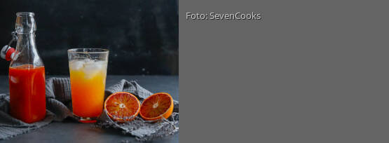 Rezeptbild für "Ingwersirup mit Blutorange und Thymian"