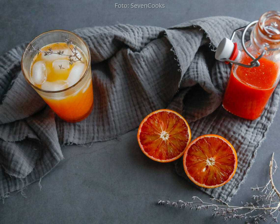 Vegetarisches Rezept: Ingwer-Sirup mit Blutorange und Thymian 3