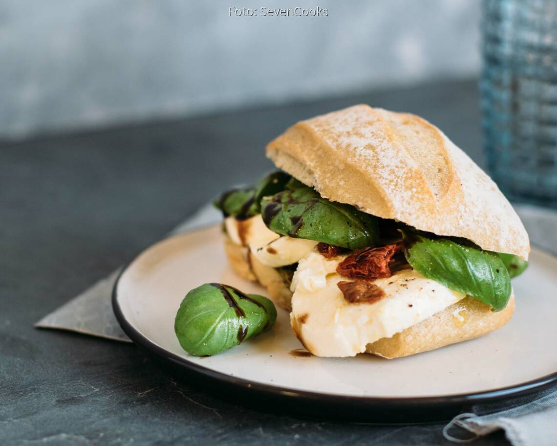 Vegetarisches Rezept: Italian-Caprese-Sandwich