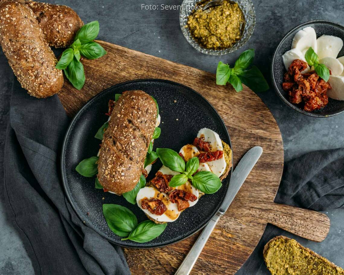 Vegetarisches Rezept: Italian-Caprese-Sandwich 3