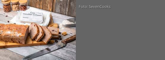 Rezeptbild für "Joghurtbrot mit Walnüssen und Cranberries"