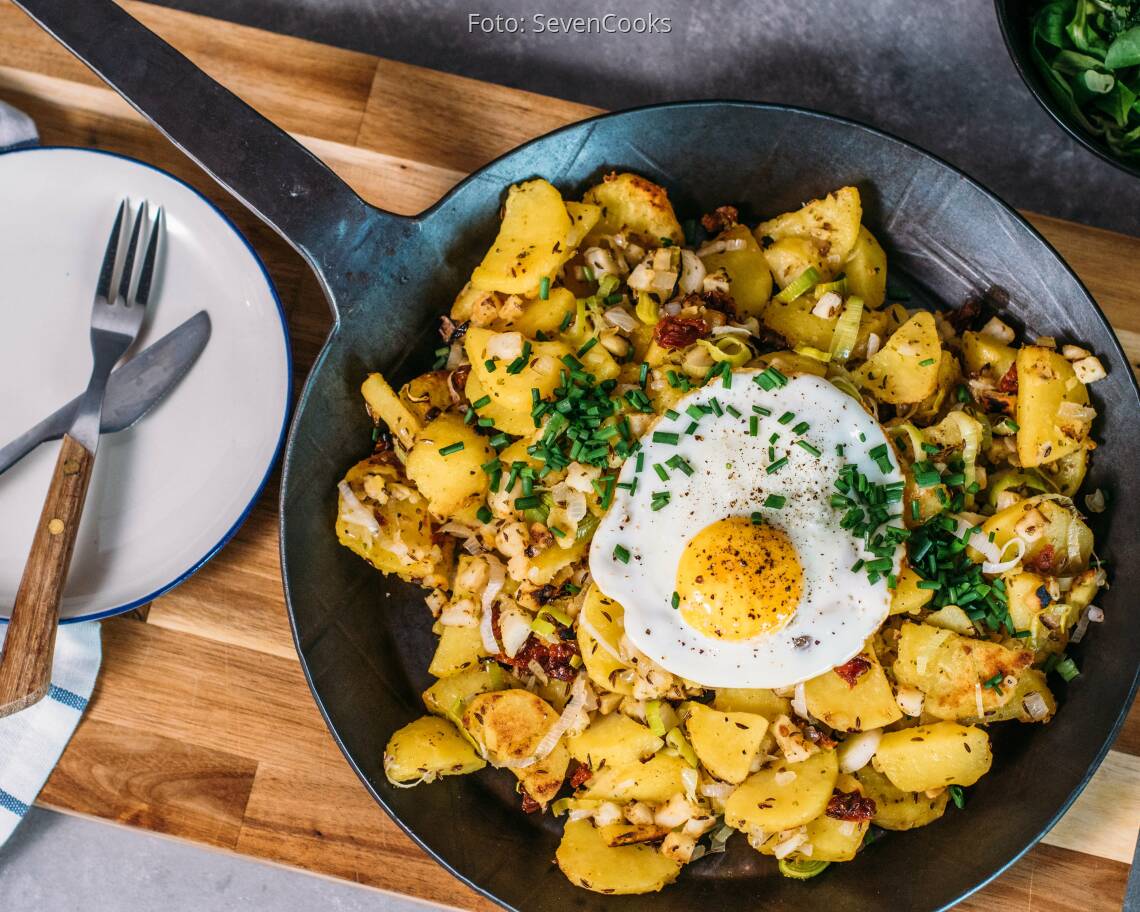 Vegetarisches Rezept: Kartoffel-Gröstl mit Spiegelei 2