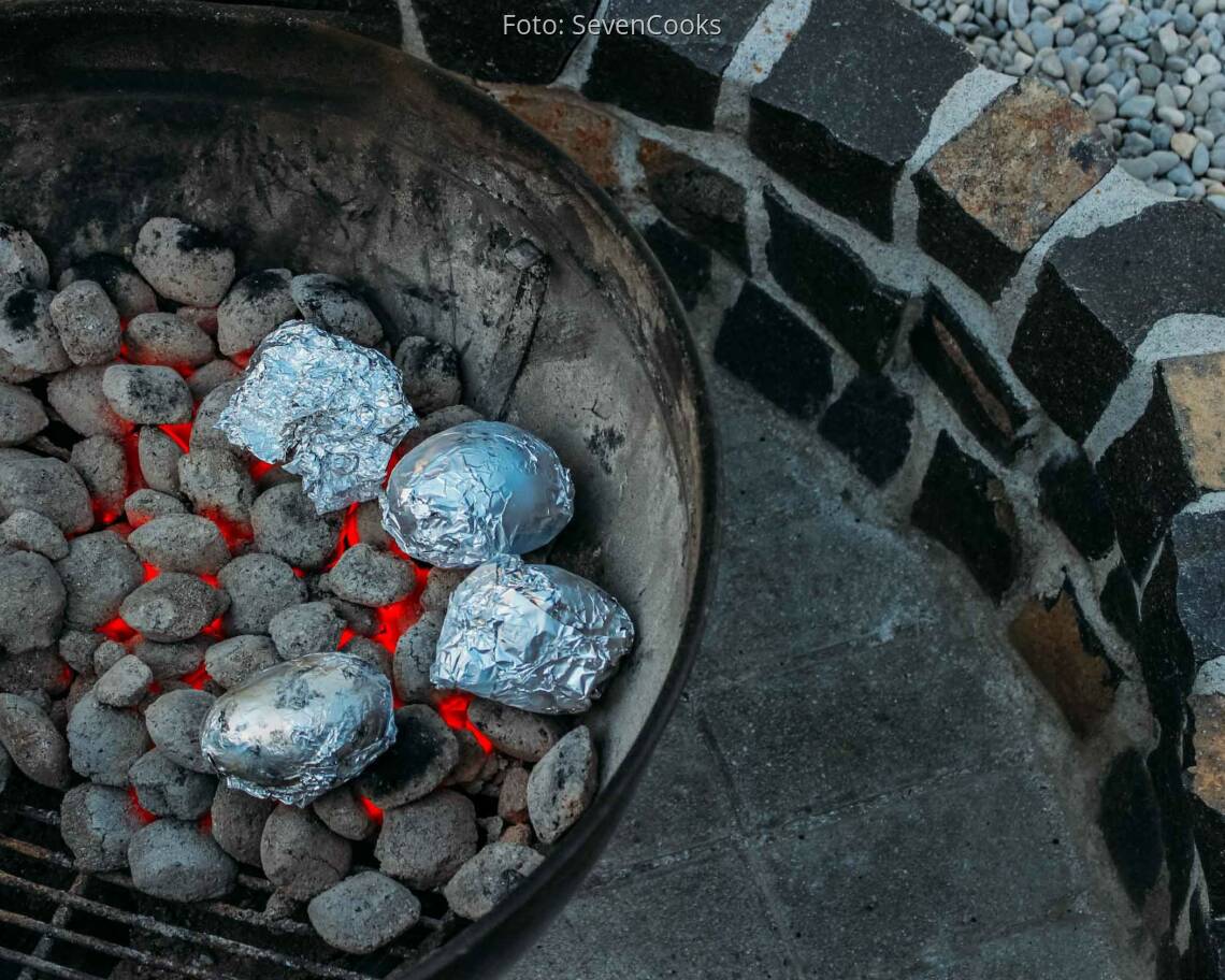 Vegetarisches Rezept: Kartoffeln aus der Glut 1