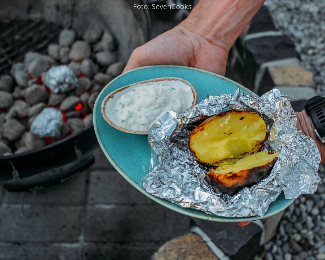 Vegetarisches Rezept: Kartoffeln aus der Glut 2