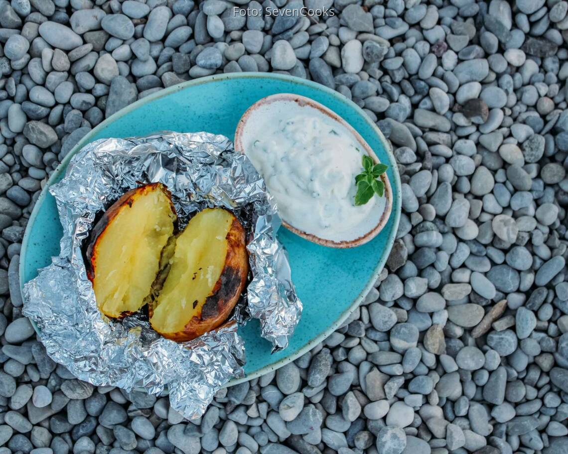 Vegetarisches Rezept: Kartoffeln aus der Glut 3