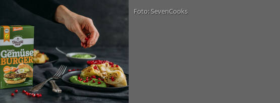 Rezeptbild für "Kohlrouladen mit Gemüseburger-Füllung"