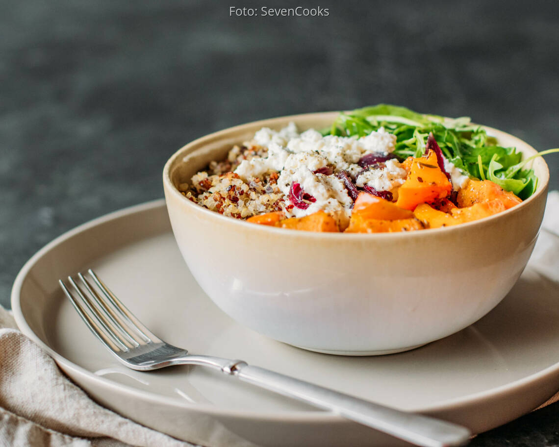 Vegetarisches Rezept: Kürbis-Quinoa-Bowl