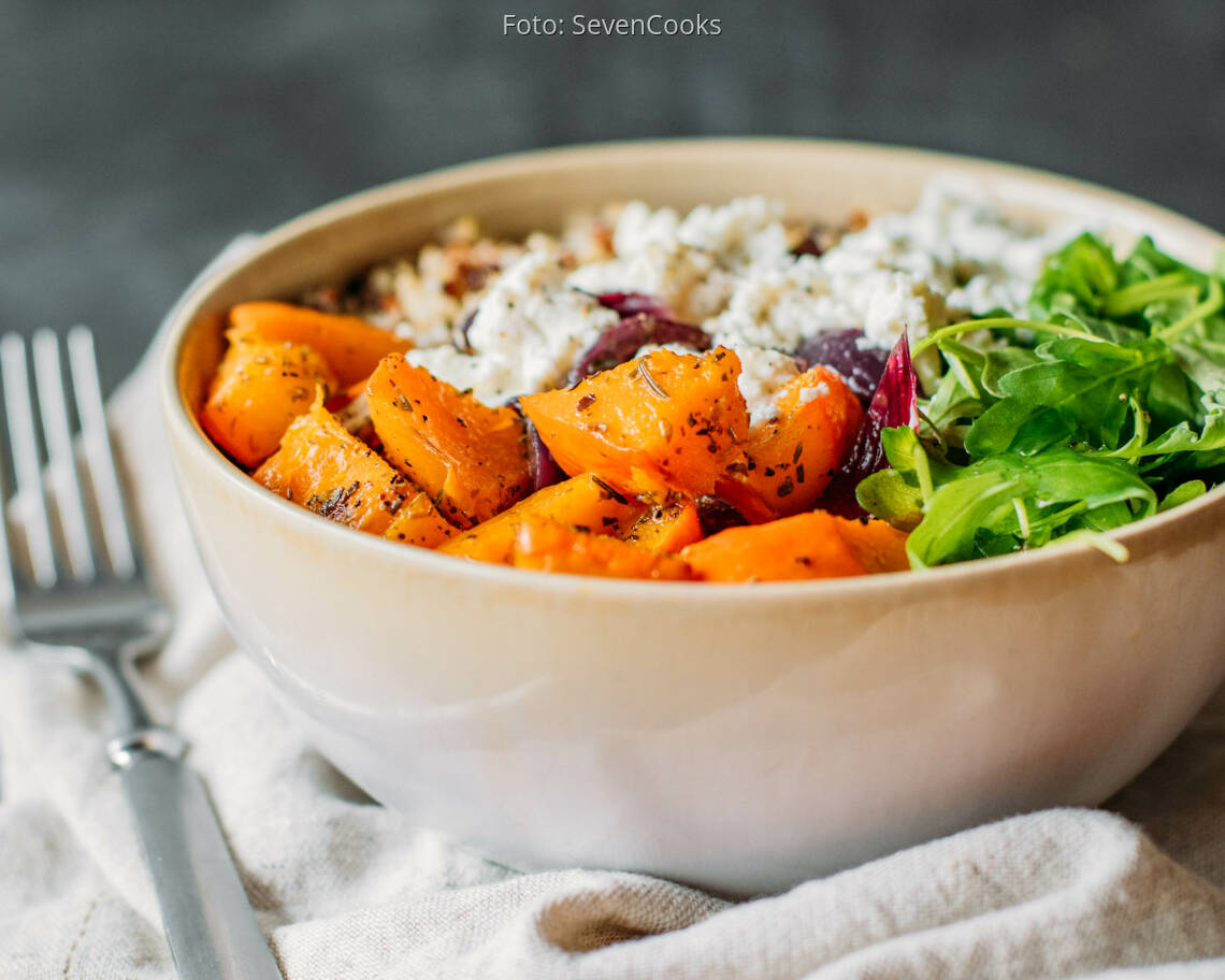 Vegetarisches Rezept: Kürbis-Quinoa-Bowl