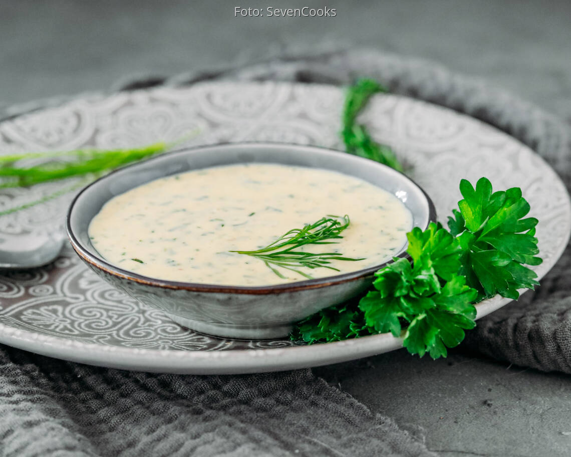 Vegetarisches Rezept: Leichte Kräutermayonnaise 3