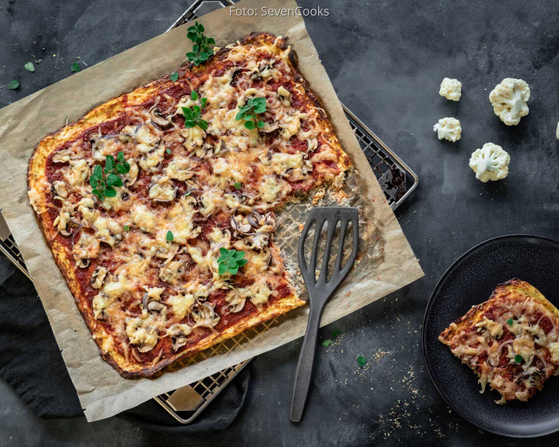 Vegetarisches Rezept: Low Carb Blumenkohl-Pizza 2