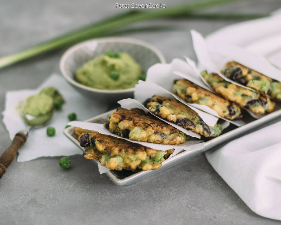 Vegetarisches Rezept: Mais-Gemüse-Puffer