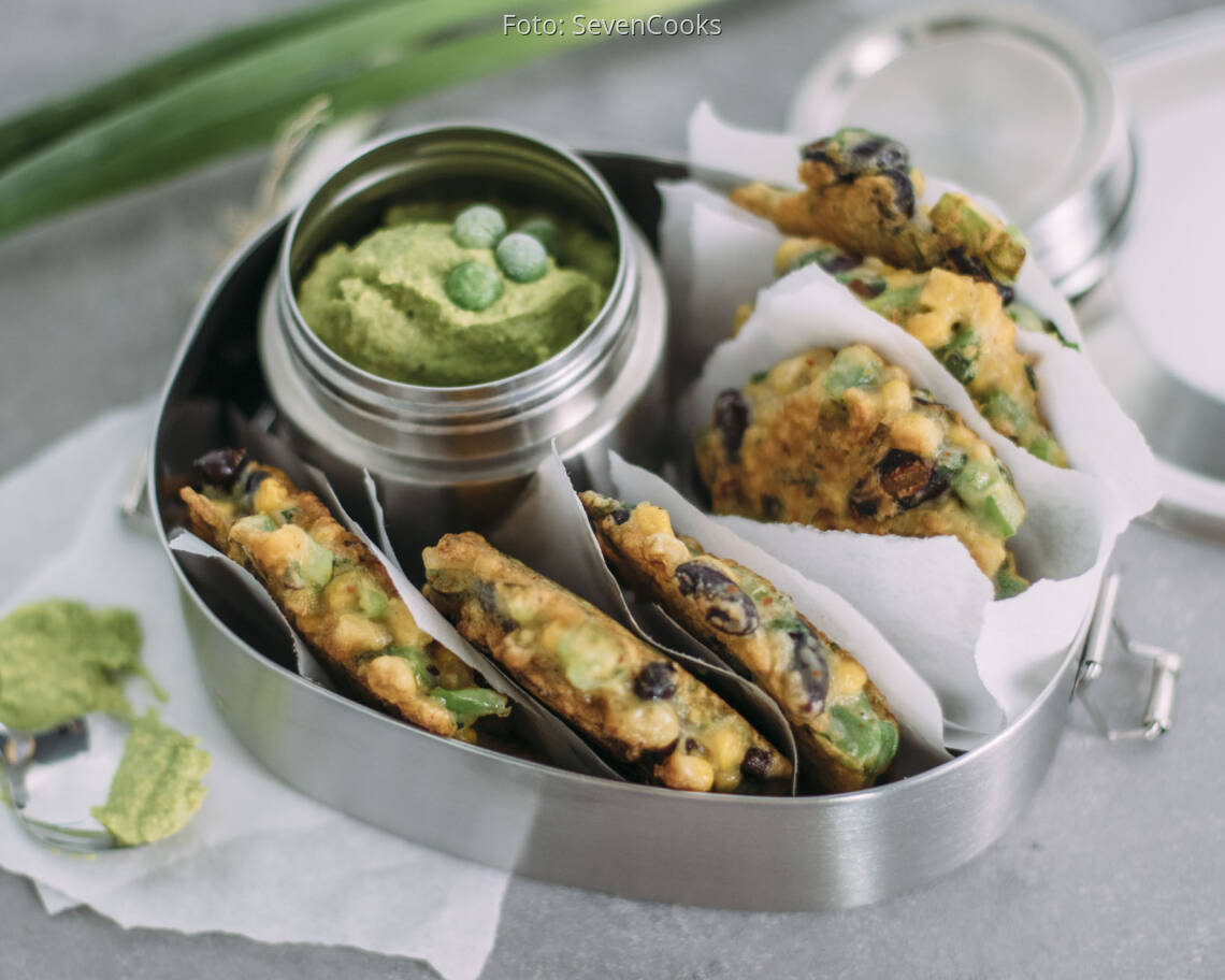 Vegetarisches Rezept: Mais-Gemüse-Puffer