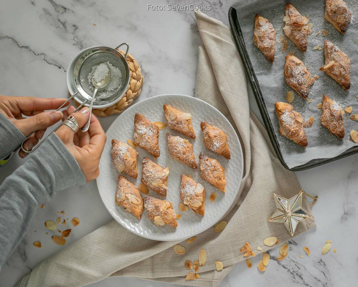 Vegetarisches Rezept: Mandel-Marzipan-Rauten