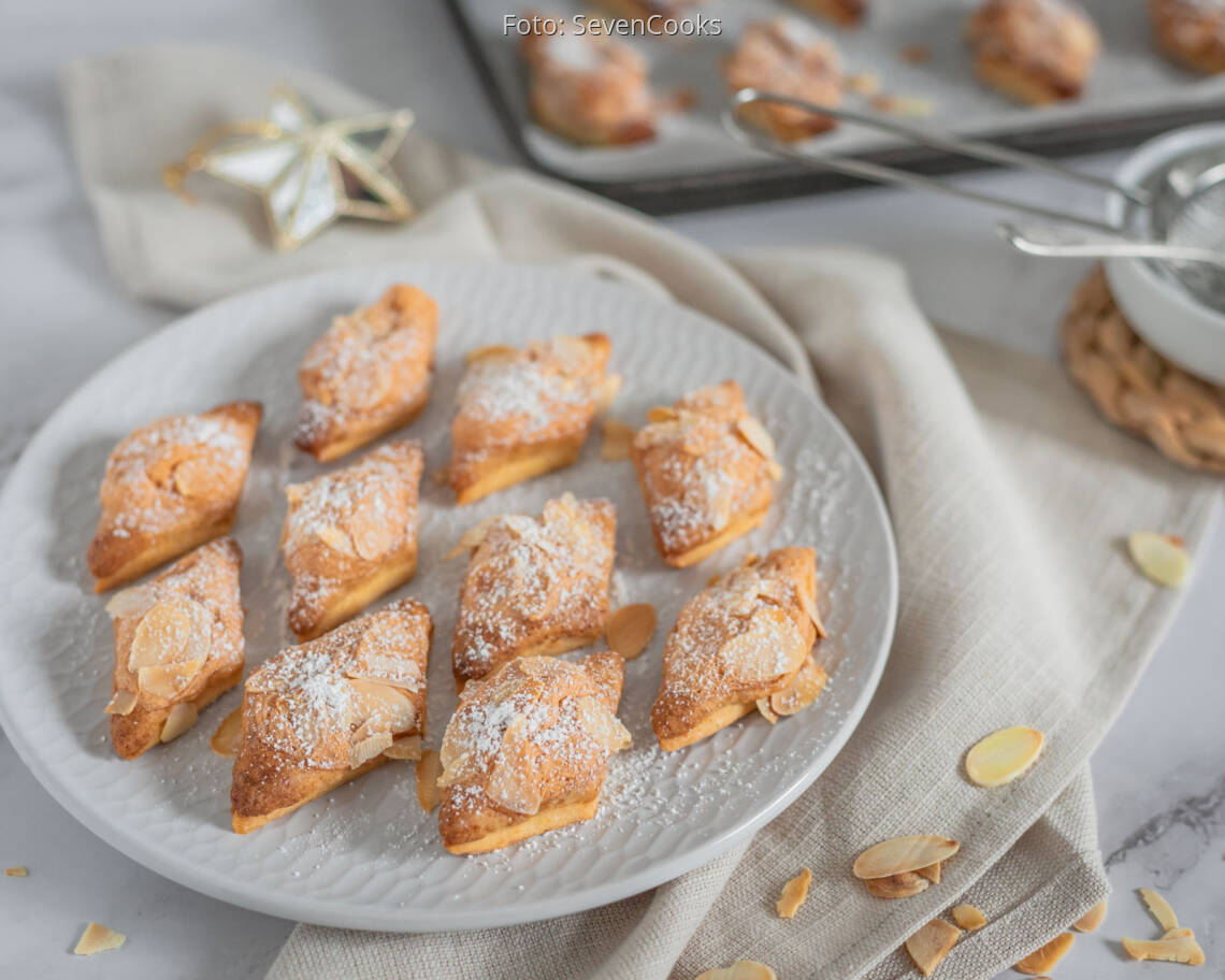 Vegetarisches Rezept: Mandel-Marzipan-Rauten 2