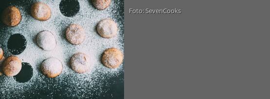 Rezeptbild für "Marmeladen-Hefe-Küchlein"