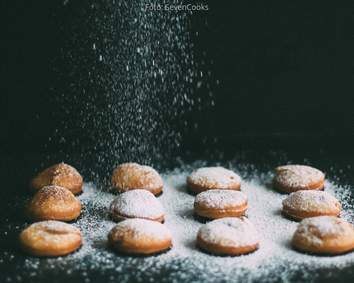 Vegetarisches Rezept: Marmeladen-Hefe-Küchlein