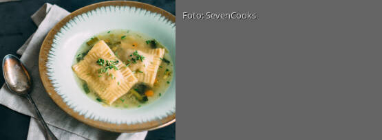 Rezeptbild für "Maultaschensuppe"