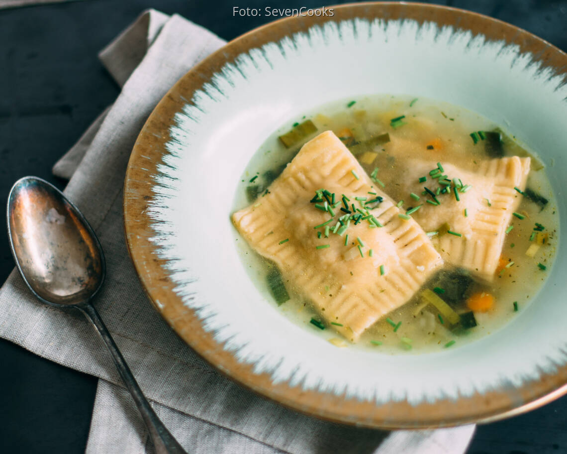 Vegetarisches Rezept: Maultaschensuppe