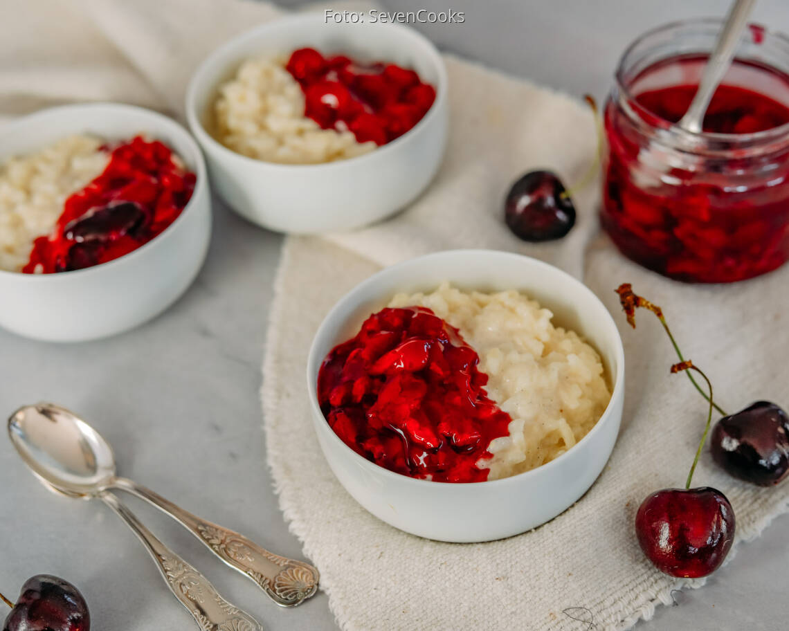 Vegetarisches Rezept: Milchreis mit Sauerkirschkompott 3