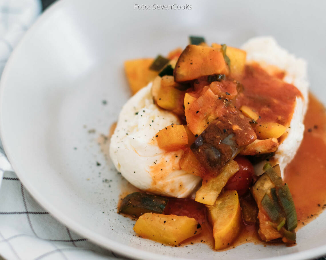 Vegetarisches Rezept: Mozzarella mit mediterranem Gemüse_2