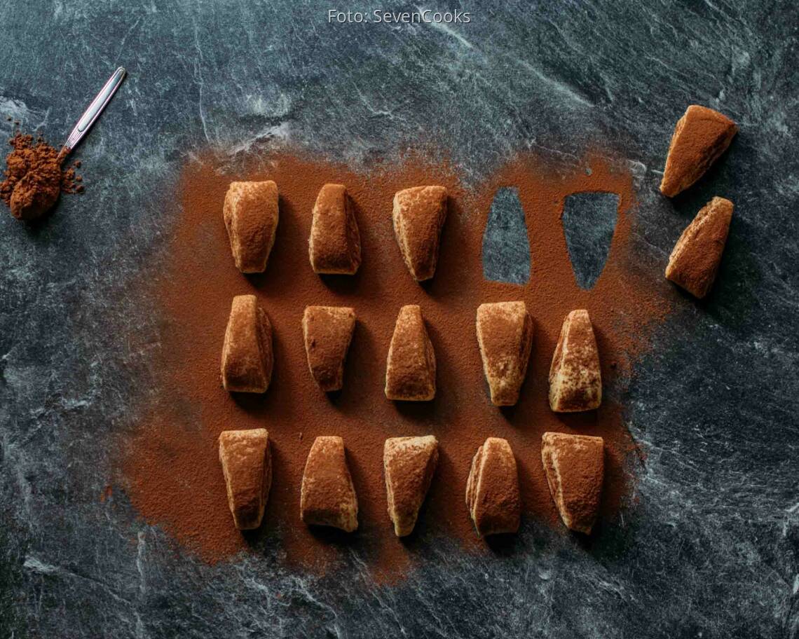 Vegetarisches Rezept: Nuss-Marzipan-Kissen 2