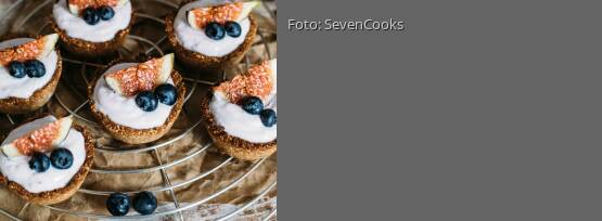 Rezeptbild für "Nusstörtchen mit Skyr"