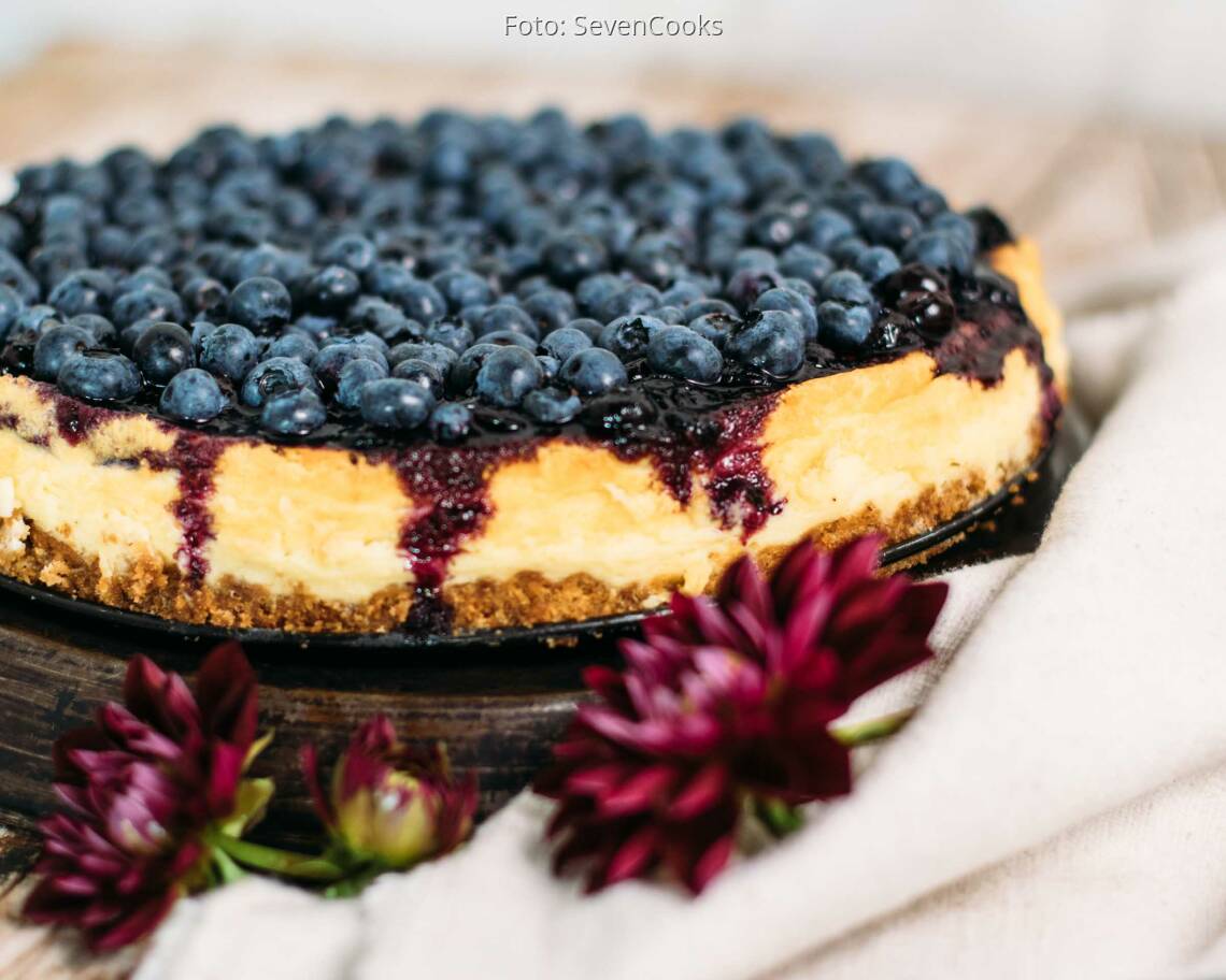 Vegetarisches Rezept: NY Cheesecake mit Heidelbeertopping_1