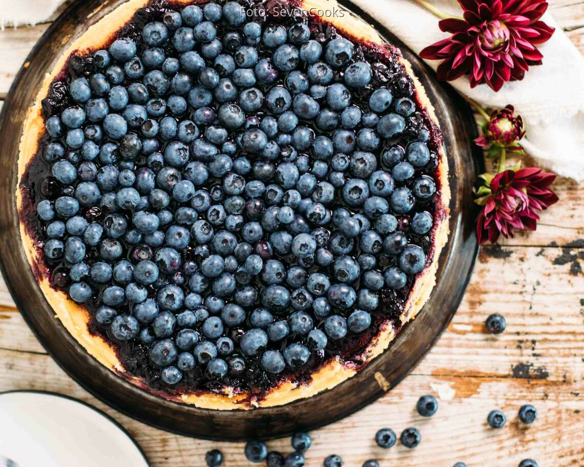 Vegetarisches Rezept: NY Cheesecake mit Heidelbeertopping_3