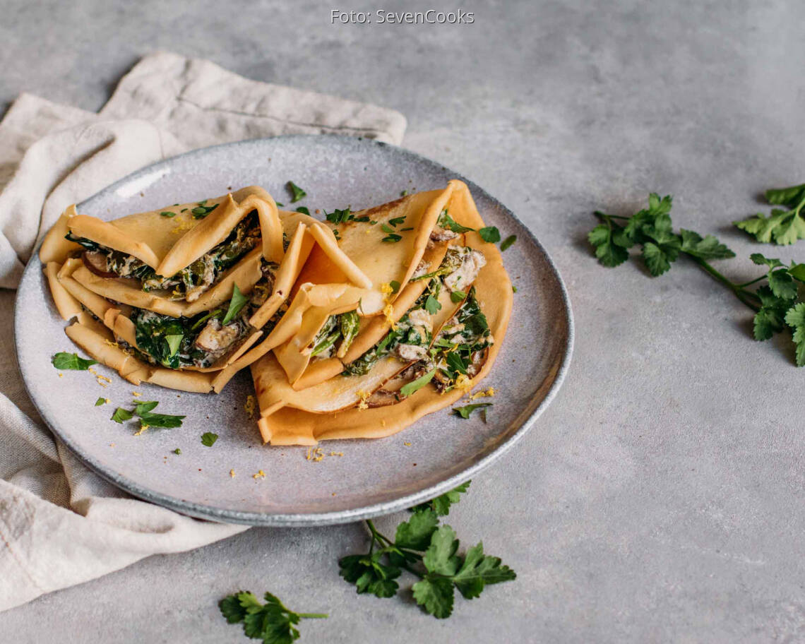 Vegetarisches Rezept: Pfannkuchen mit Spinat-Pilz-Füllung 1