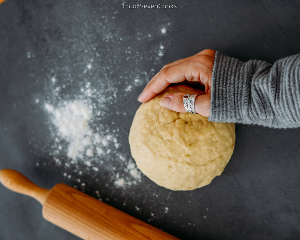 Vegetarisches Rezept: Quark-Öl-Teig 1