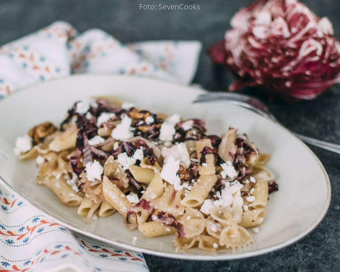 Vegetarisches Rezept: Radicchio-Walnuss-Pasta