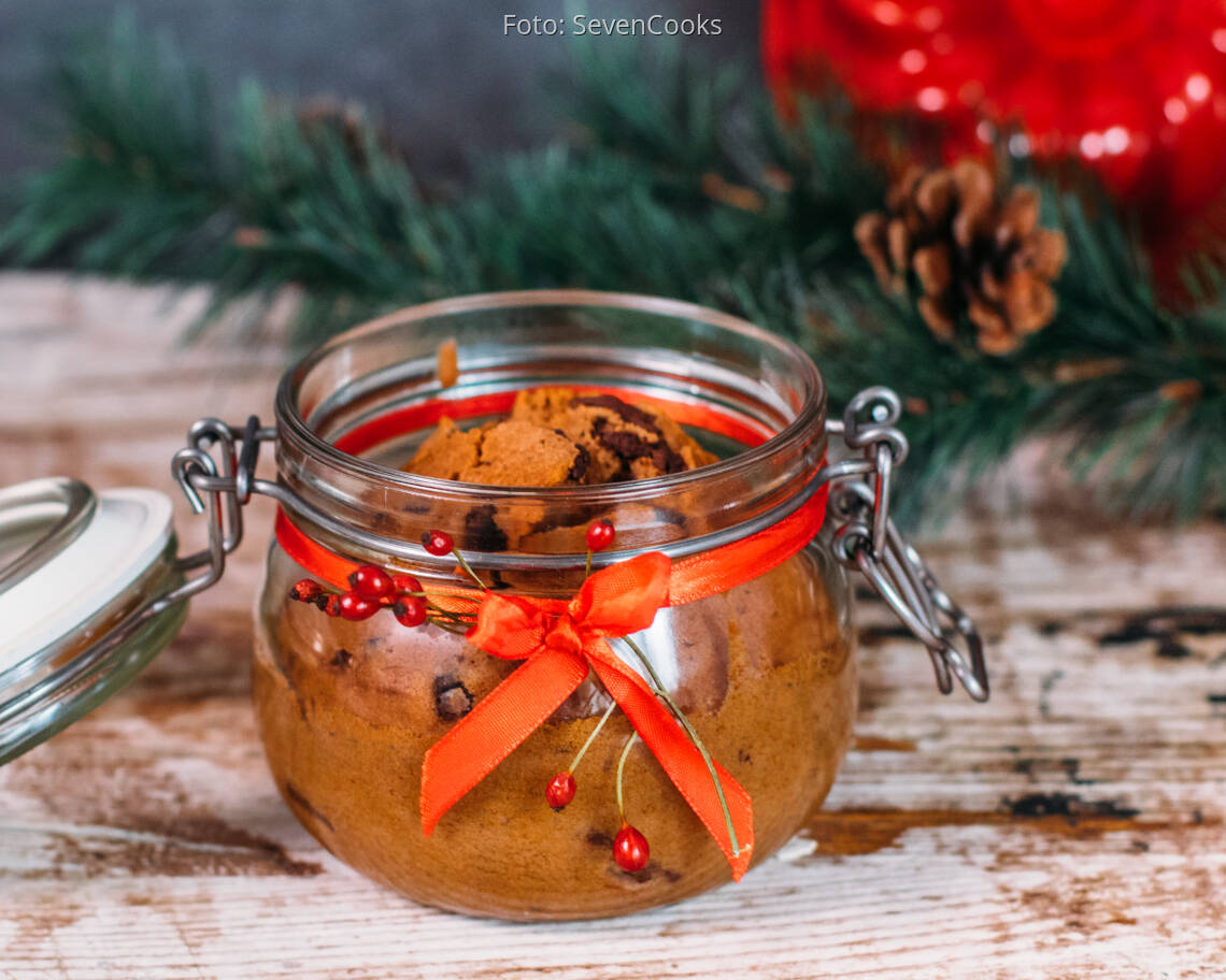 Vegetarisches Rezept: Rotwein-Schoko-Kuchen im Glas 1