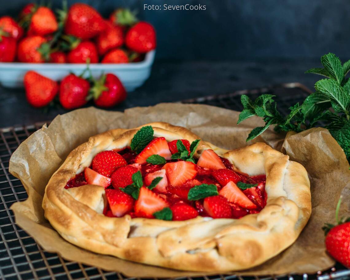 Vegetarisches Rezept: Saftiger Erdbeerkuchen vom Grill_1