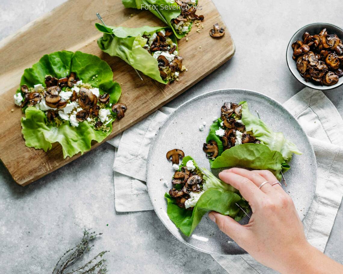 Vegetarisches Rezept: Salatrollen mit Couscous und Feta 2