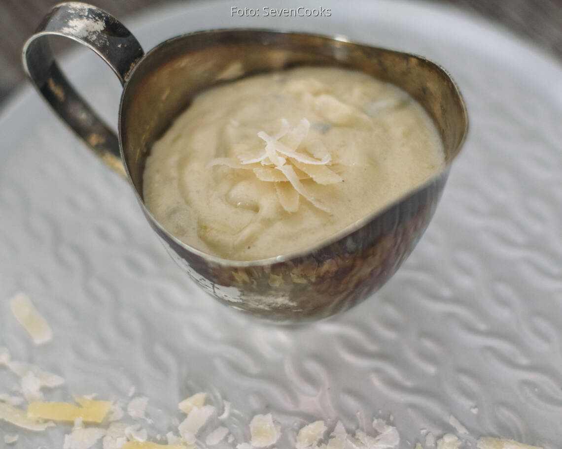Vegetarisches Rezept: Schnelle Drei-Käse-Soße 3