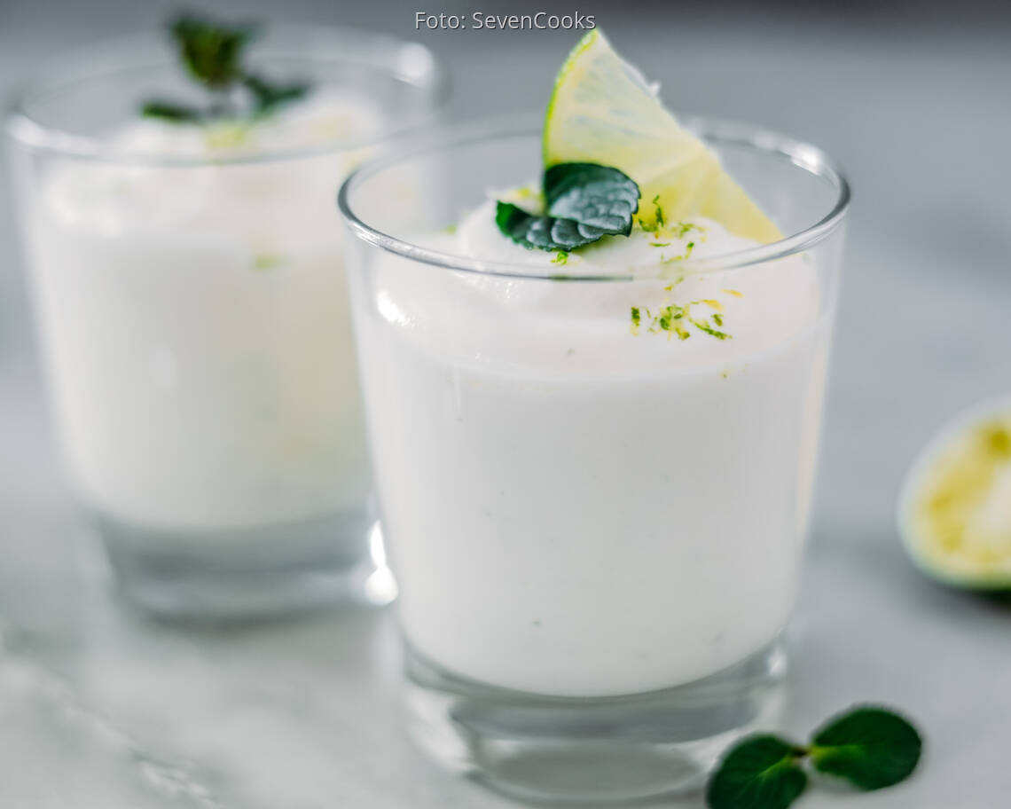 Vegetarisches Rezept: Schnelles Joghurt-Limetten-Dessert