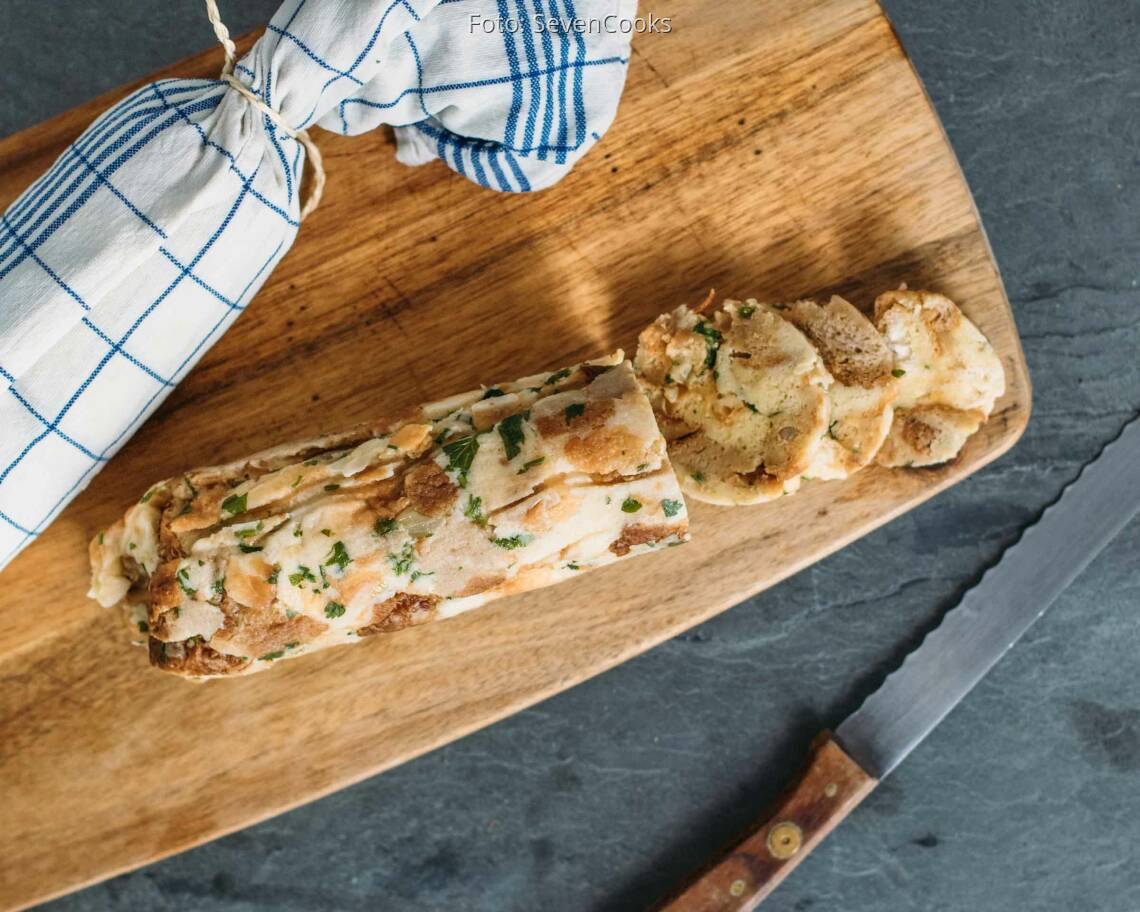 Vegetarisches Rezept: Serviettenknödel 1