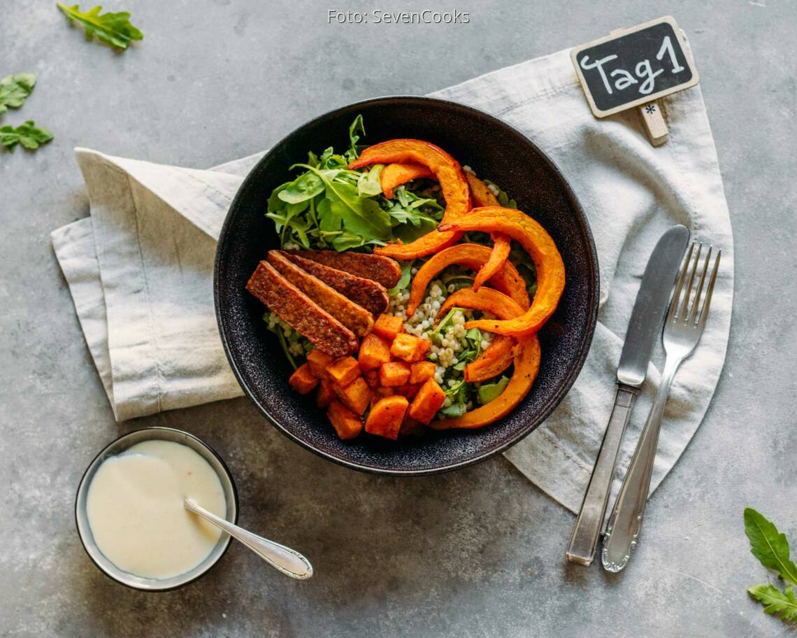 Vegetarisches Rezept: Soulfood Meal-Prep 1: Happy Bowl mit Graupen und Röstgemüse_1_Schild