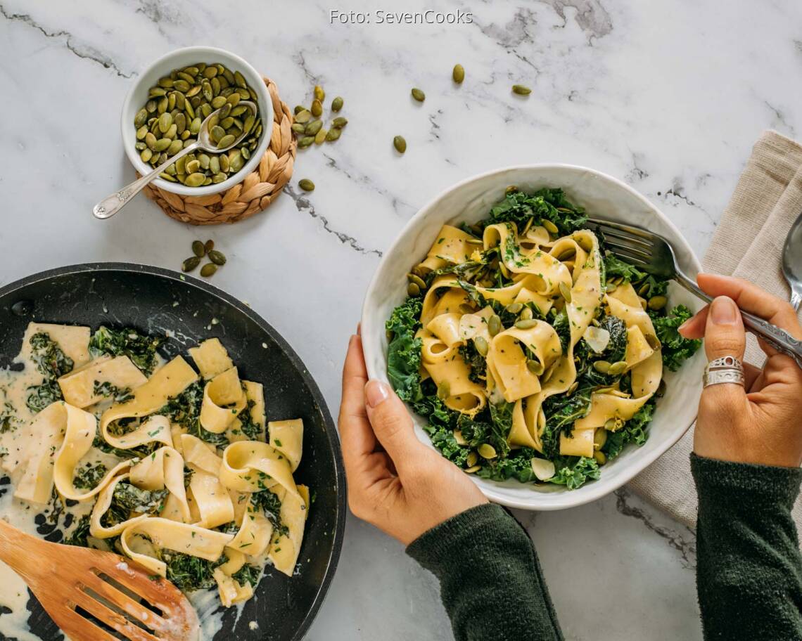 Vegetarisches Rezept: Tagliatelle mit Grünkohl
