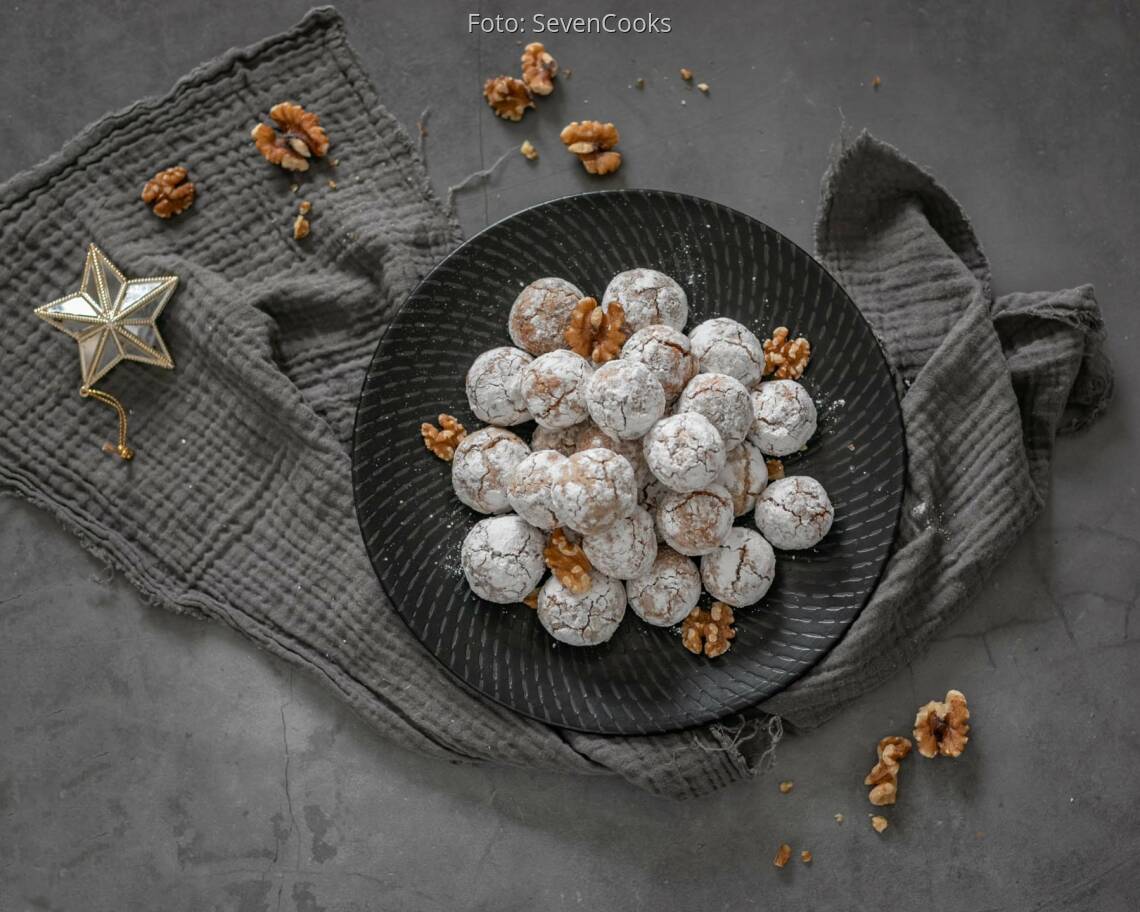 Vegetarisches Rezept: Walnuss und Orangen Schneebälle