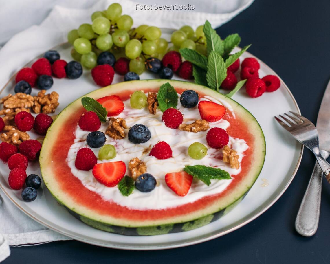 Vegetarisches Rezept: Wassermelonenpizza mit griechischem Joghurt_1