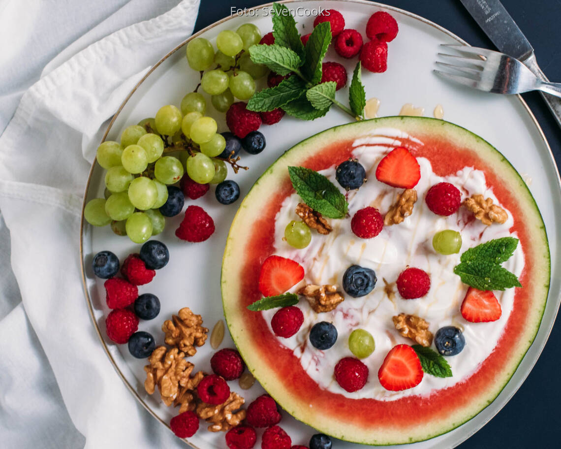 Vegetarisches Rezept: Wassermelonenpizza mit griechischem Joghurt_2