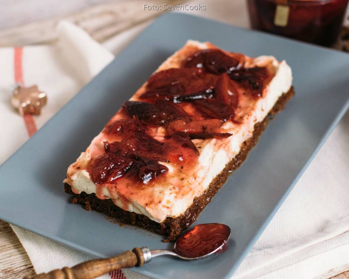 Vegetarisches Rezept: Weihnachtlicher Käsekuchen mit Zwetschgentopping 3