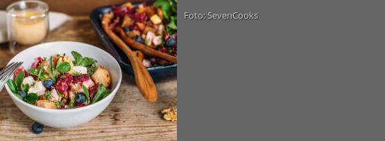 Rezeptbild für "Winterlicher Brotsalat"