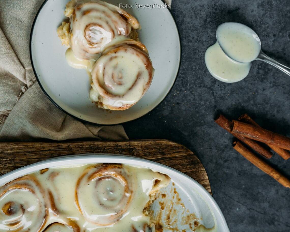 Vegetarisches Rezept: Zimtschnecken mit Frischkäse-Frosting 3