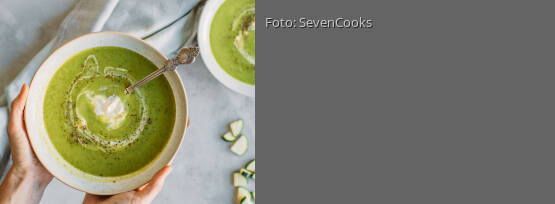 Rezeptbild für "Zucchinicremesuppe"